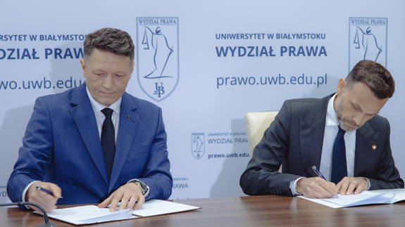 Podpisane porozumienie pomiędzy Wojewodą Podlaskim, dr. Jackiem Brzozowskim, a Wydziałem Prawa Uniwersytetu w Białymstoku
